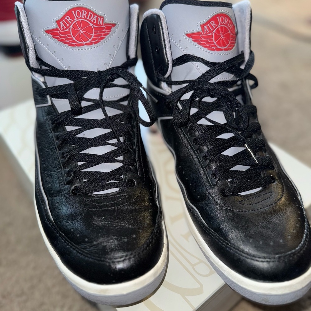 Jordan 2 Retro - Picture 2 of 3